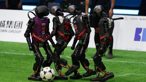 Autonomous AI robot football scores!